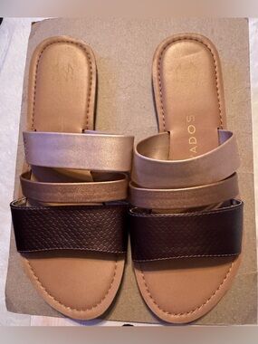 Malvados Gold, Bronze and Brown Sandals size 5/6.